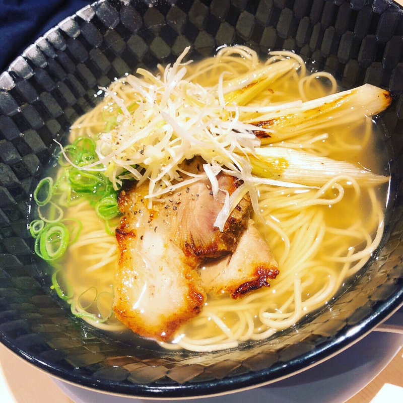 ネギ塩拉麺(京都拉麺 信長 四条河原町店)