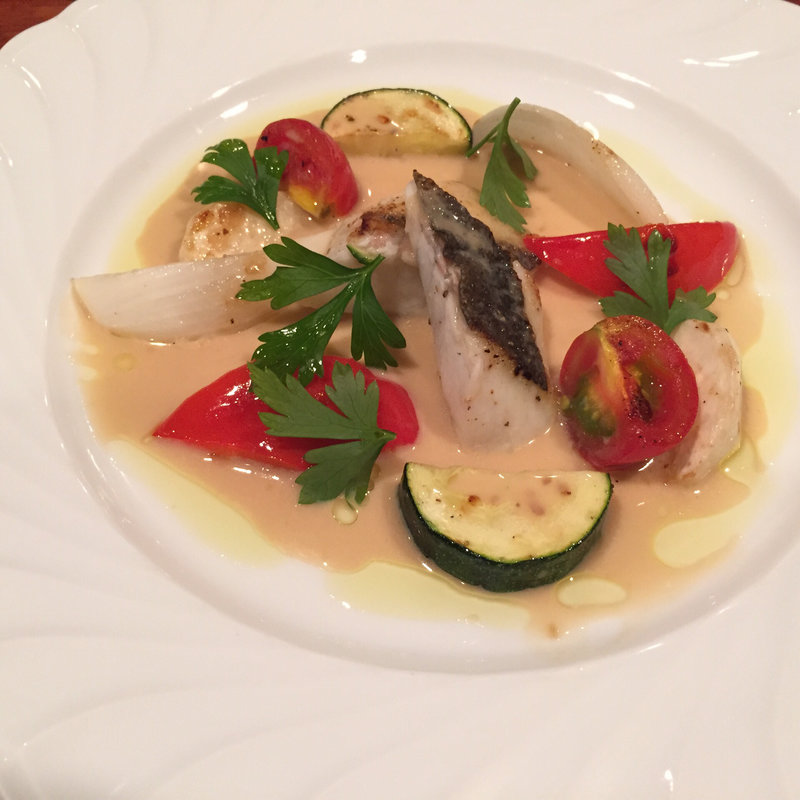 スズキの鉄板焼き(ガンジューヤ)