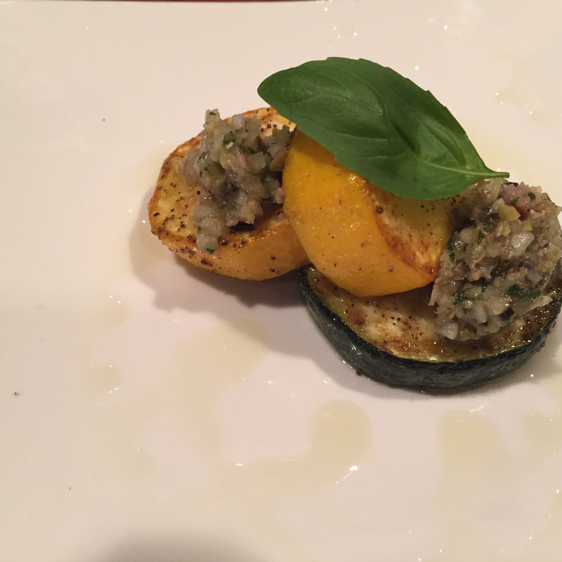 ズッキーニの鉄板焼き(ガンジューヤ)