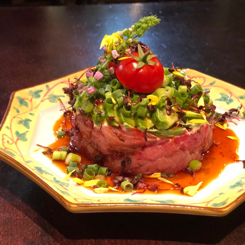 鮪とアボカドのユッケソース(だいなも)