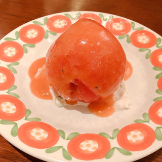 まるごとトマトのサラダ(グリルキャピタル東洋亭 阪急うめだ本店 )