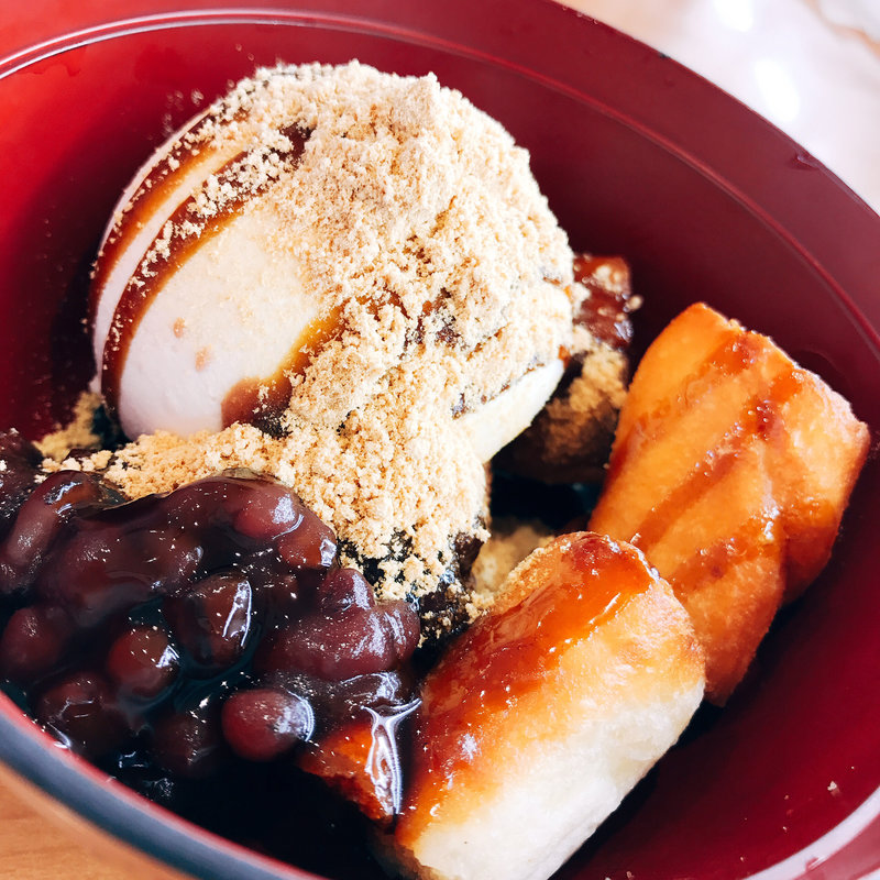 揚げパン(くら寿司 東葛西店)