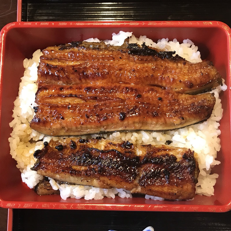 特なか割り重(うなぎ かどわき)