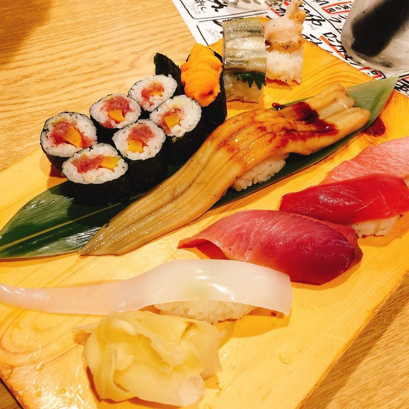 特選寿司盛り合わせ(鮨のだり半)