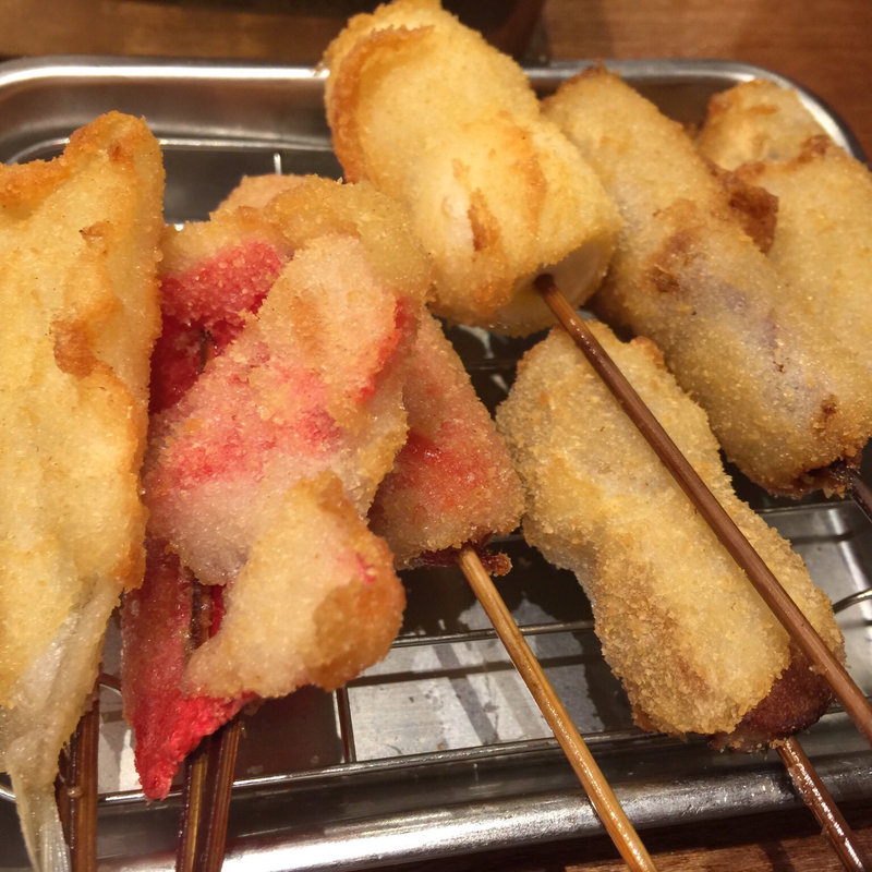 名物 串カツ(牛)(串かつ でんがな あべのルシアス店)