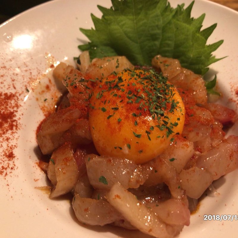 イサキのユッケ(大衆バル Galick)