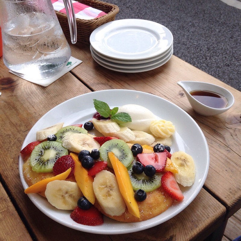 自家製豆腐のパンケーキ ココナッツバター(ボンダイカフェ)