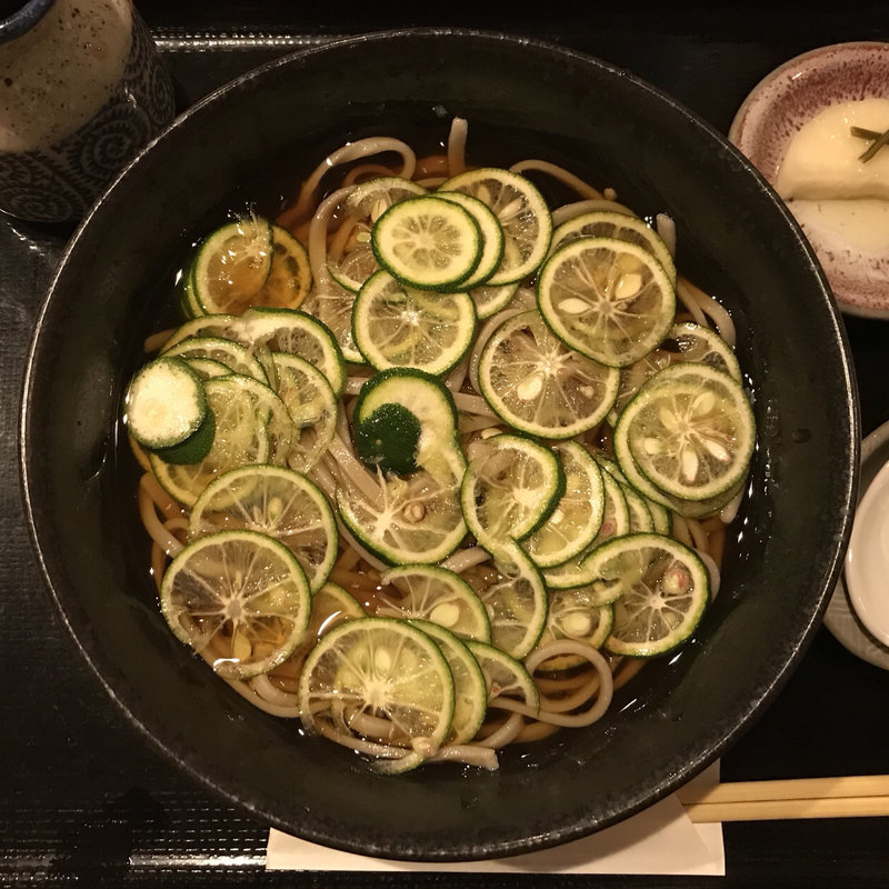 冷たい すだちそば(そばと手料理 をん坐)