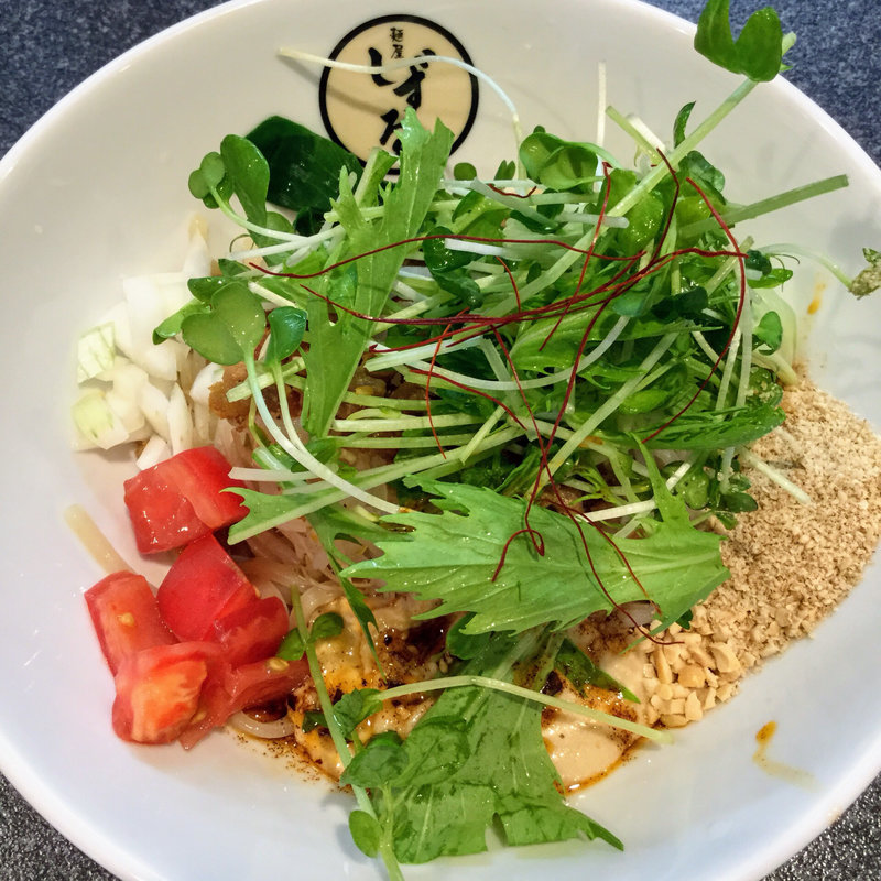 冷やし汁なし担担麺ハーフ(麺屋しずる 蒲郡駅前店)