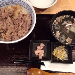 鬼牛丼セット(立ち喰い焼肉 治郎丸 渋谷店)