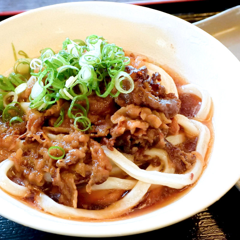 肉ぶっかけ冷(灸まんうどん （きゅうまんうどん）)