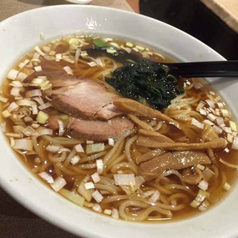 ラーメン(歓迎（ホアンヨン） 銀座中央通り店)