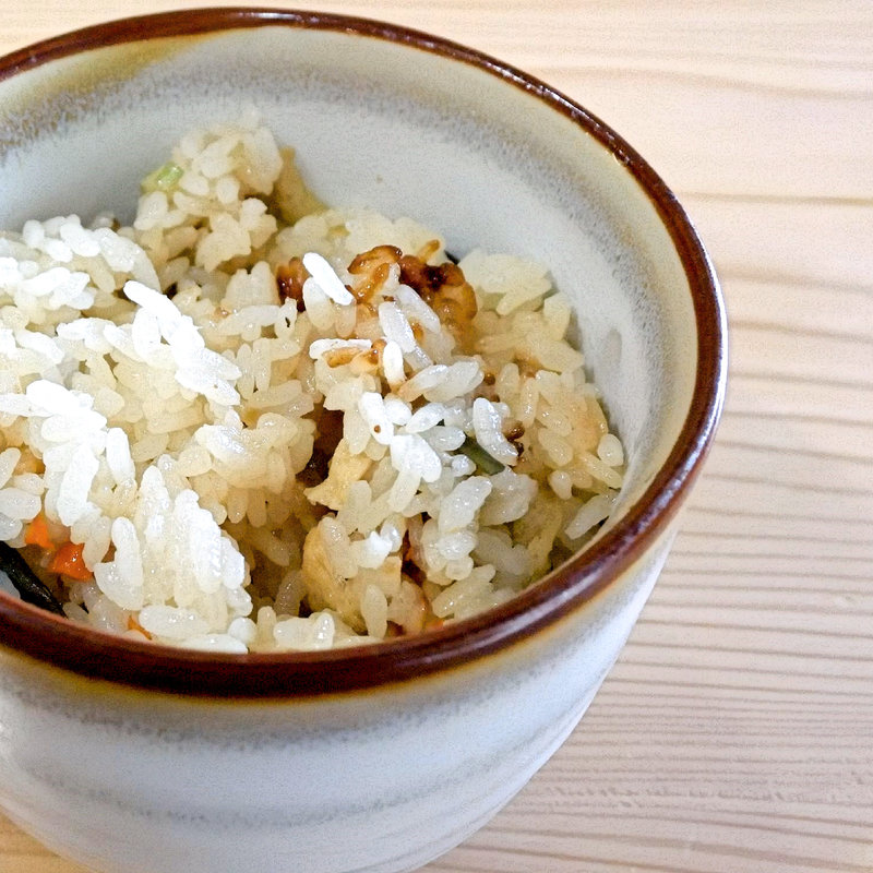炊き込み御飯(手打うどん 渡辺 （わたなべ）)