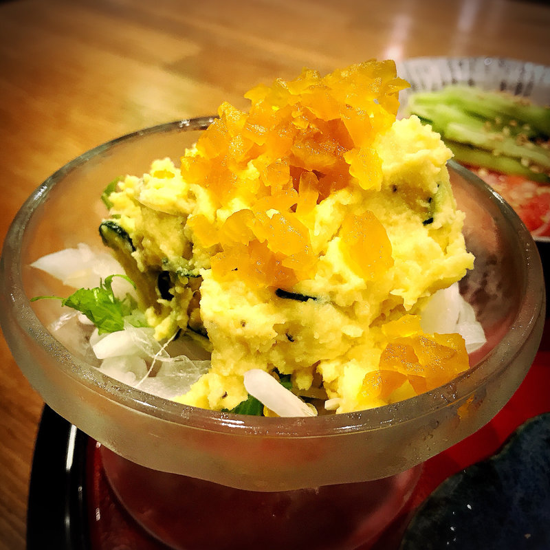 黄金ポテサラ(もつ焼き勝利はなれ)