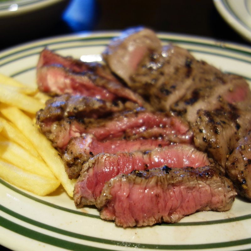 赤身ステーキセット(モモ・ロース各70g)(シカゴステーキ オーロラ 離れ)