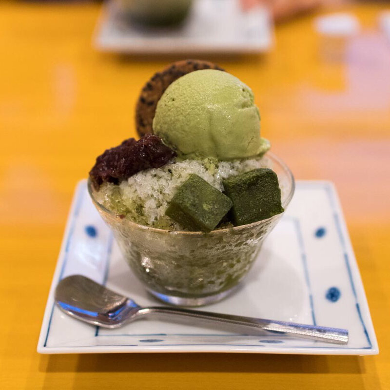 亰抹茶金時抹茶わらびもちのせ(五右衛門 姫路土山店 )