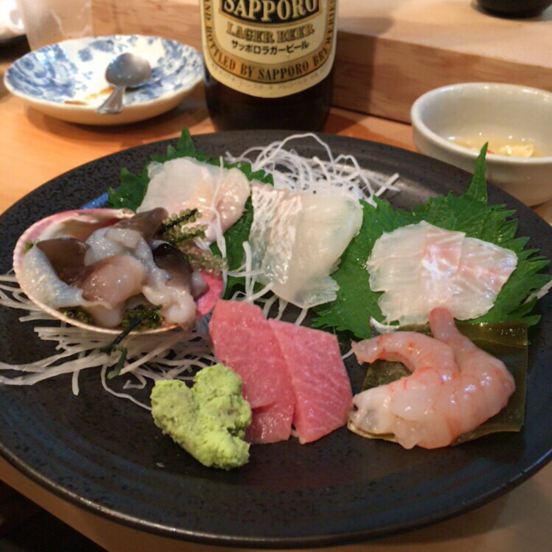 お造り盛り合わせ(越中屋)