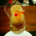 桃とミントのパフェ(パティスリー ロータス)