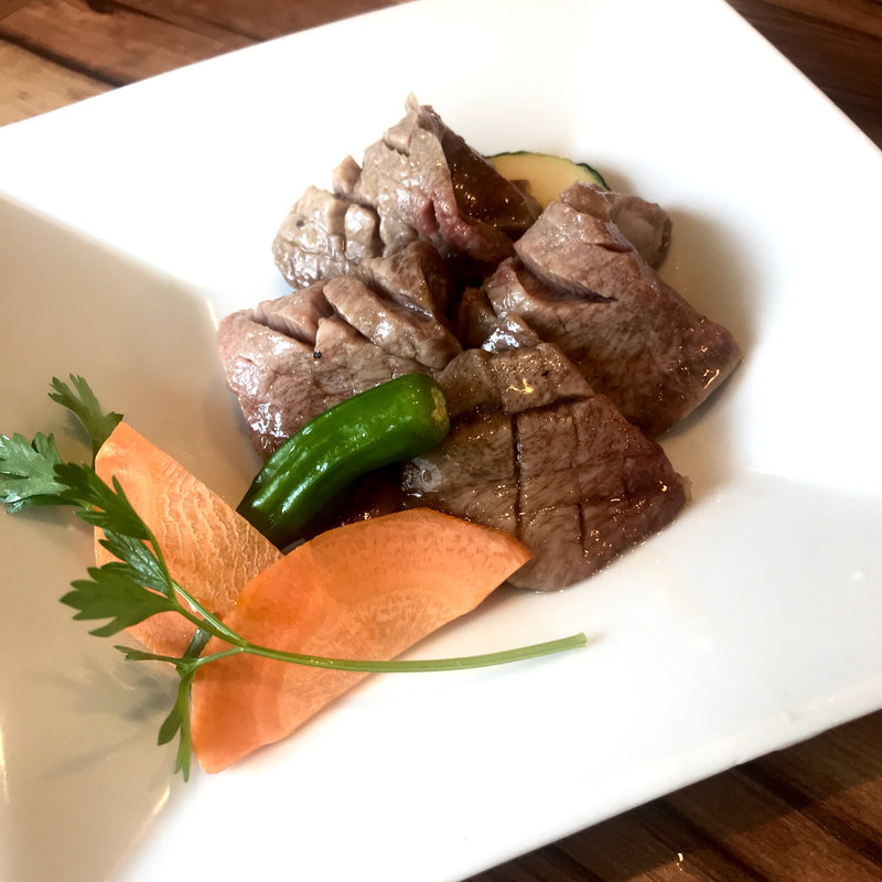 厚切り特上タン塩(焼肉 平城苑千住曙町店)