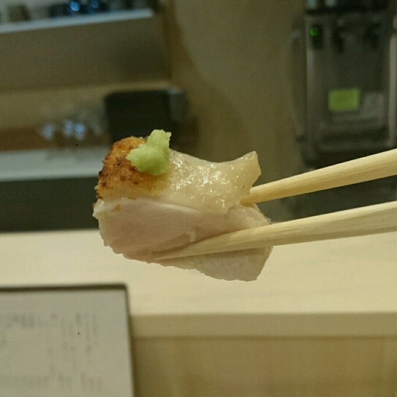 丹波地鶏むねわさび(焼鳥谷口)