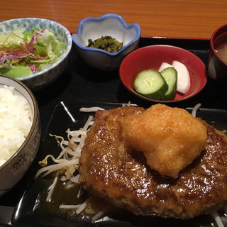 おろしハンバーグ定食(ゆるり庵 四街道店)