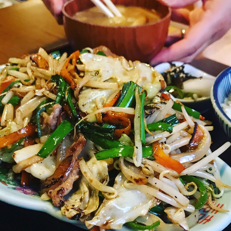 肉野菜炒め(関英ドライブイン )