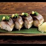 炙り〆鯖の棒寿司（4貫）