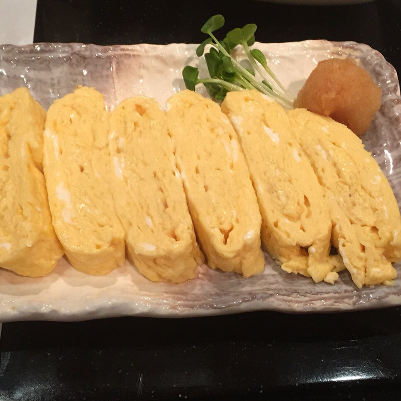 出し巻き玉子(小料理まゆ美)