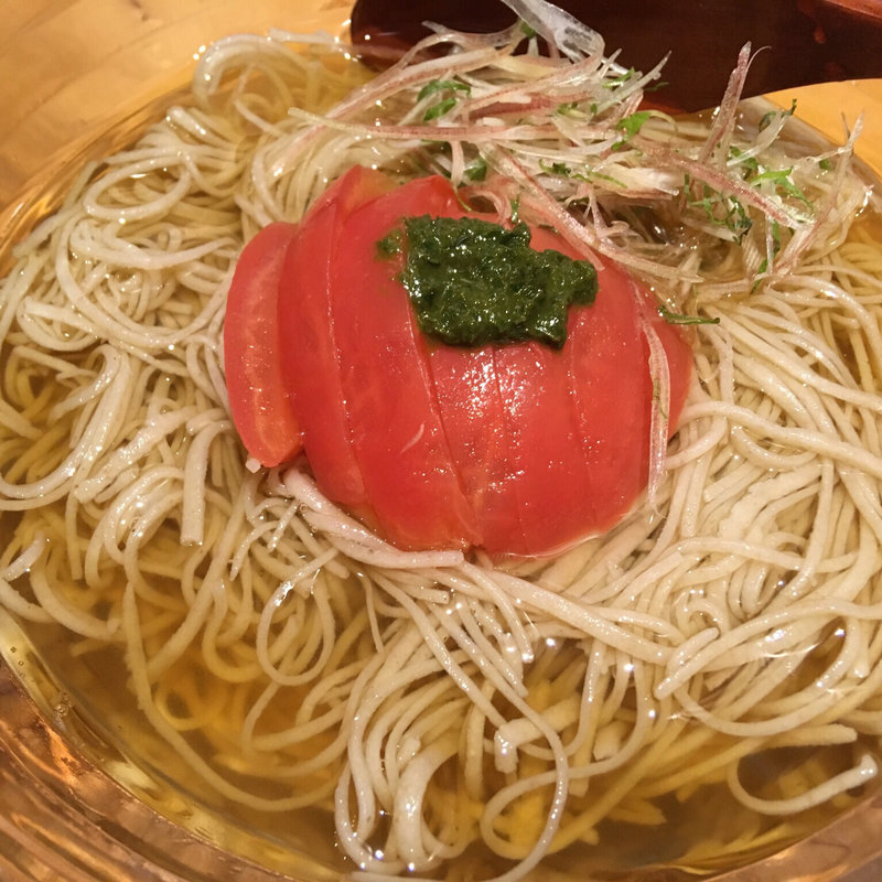 冷やしトマト蕎麦(浜町 かねこ)