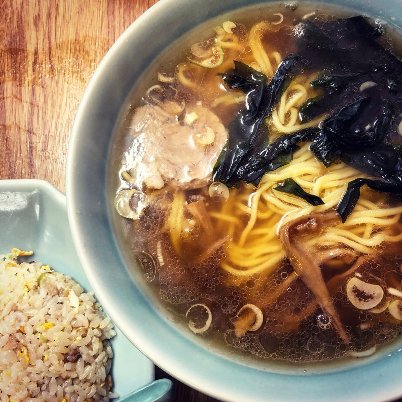 ラーメン 半チャーハン(浜町軒)