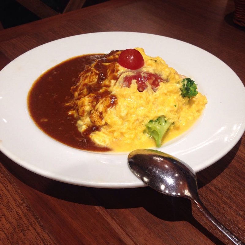 オムライスセット(コバラヘッタ ヴィーナスフォート店)