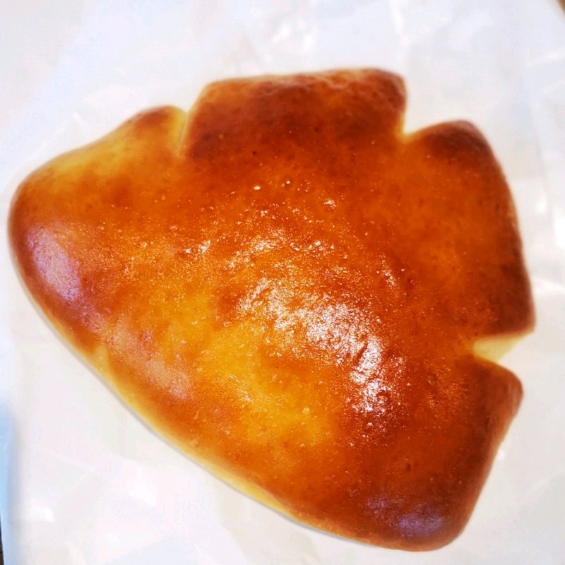 クリームパン(aux pains gourmands)