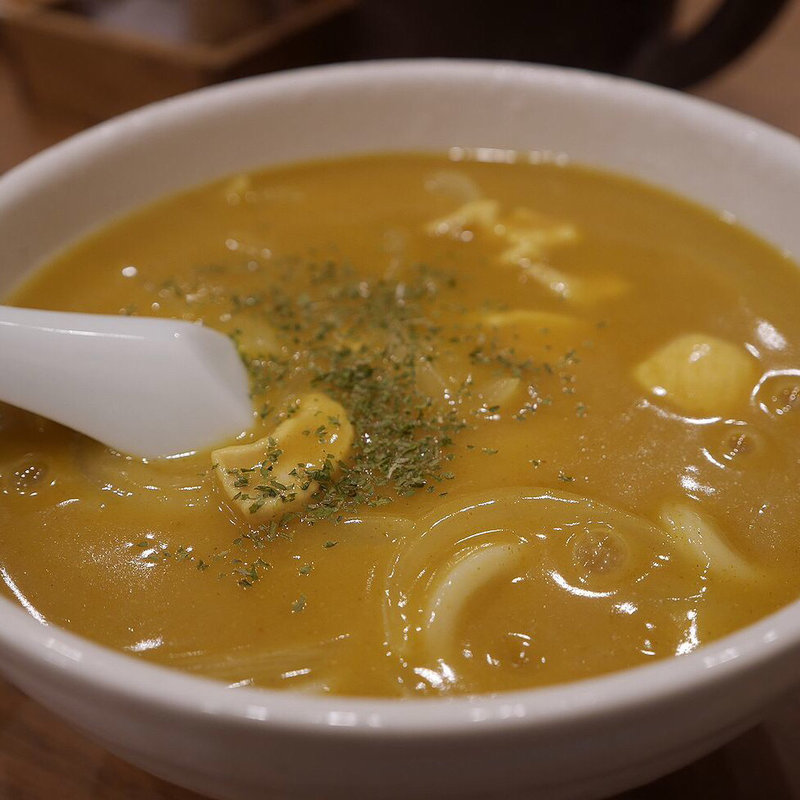 クリーミーカレーうどん(上を向いて)