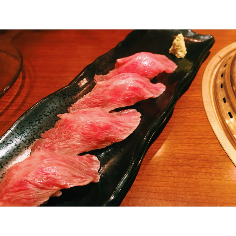 (和牛焼肉KIM 白金本店)