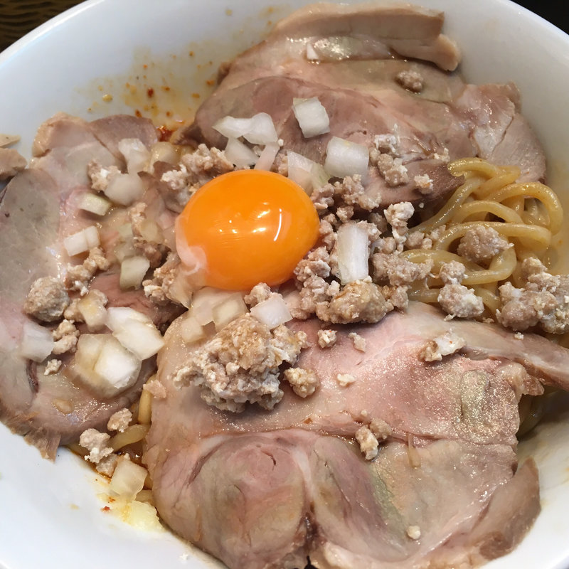 スタミナ肉油そば並、大(新橋大勝軒)