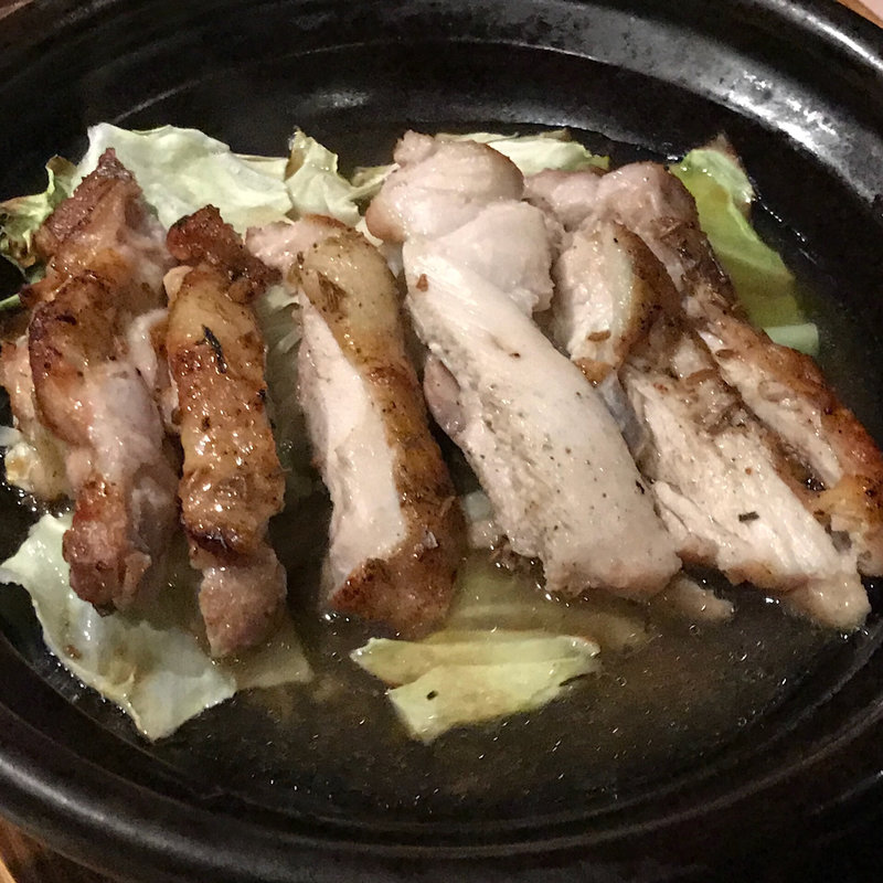 すだち鶏もも肉スパイス焼(個室と鶏料理 とりひめ 難波店)