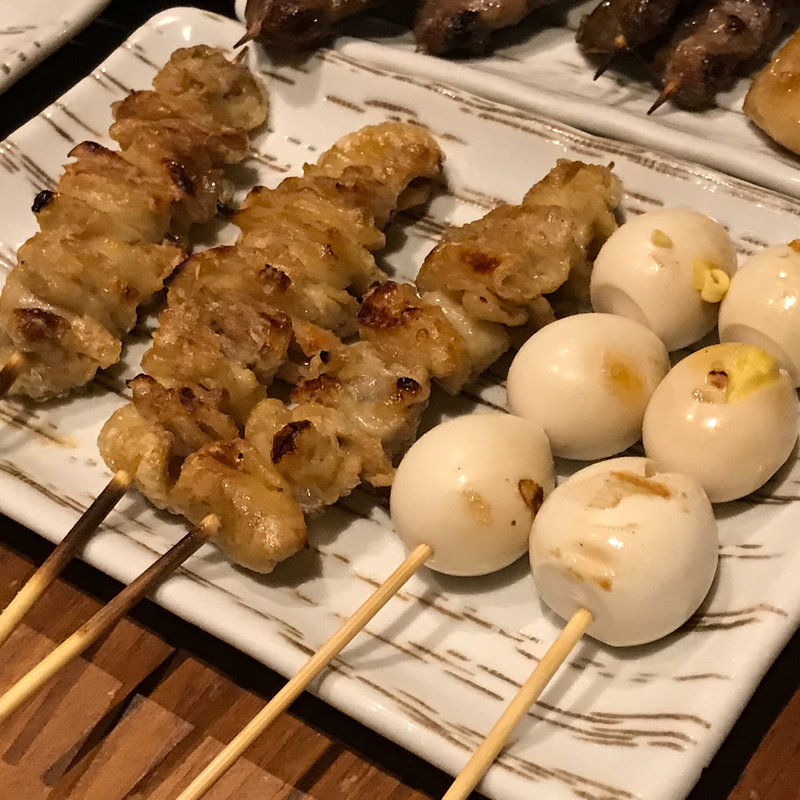 うずら・皮(個室と鶏料理 とりひめ 難波店)