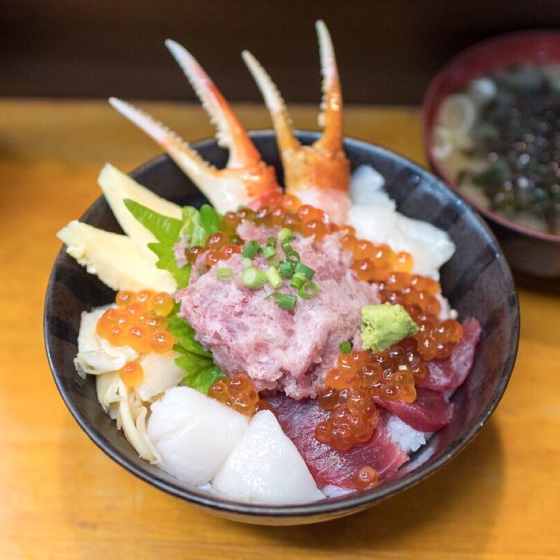 店長丼(海鮮丼まるきた 1号店)