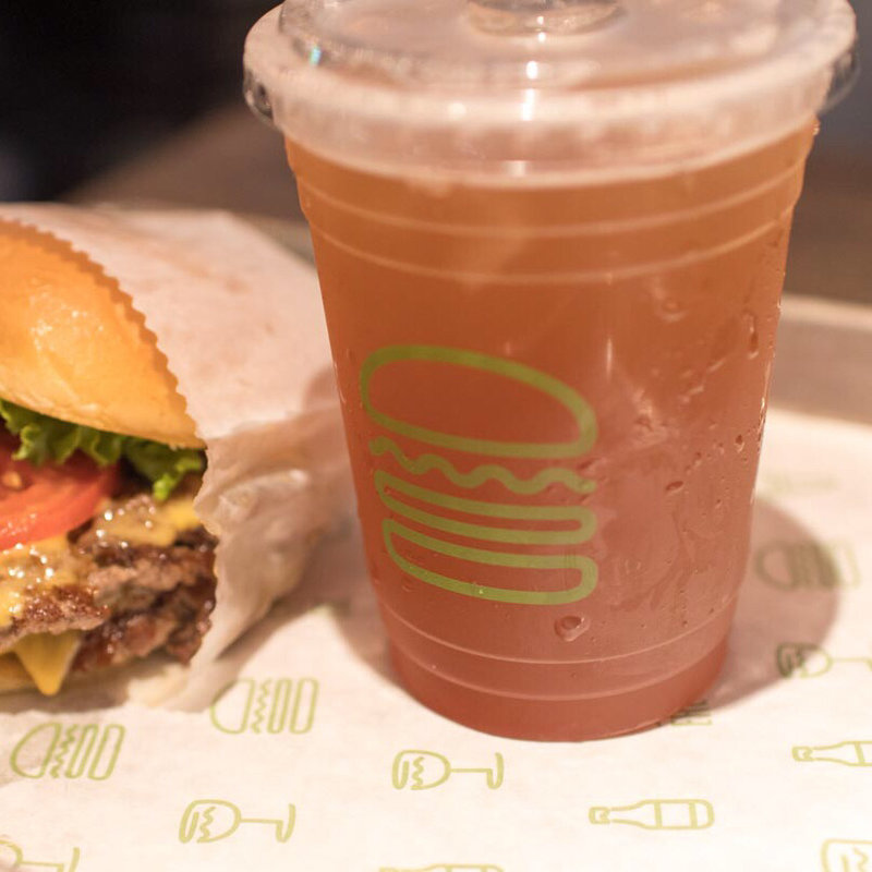 Fifty/Fifty(SHAKE SHACK 東京国際フォーラム店)