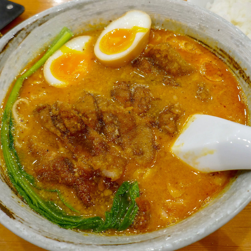 排骨担々麺(ごま麺 （【旧店名】銀座ごまや　ザ・モール店）)