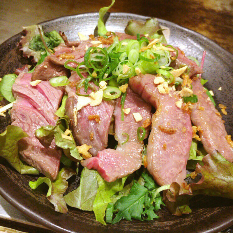 和牛炙りたたき(鉄板焼き ゑびす)