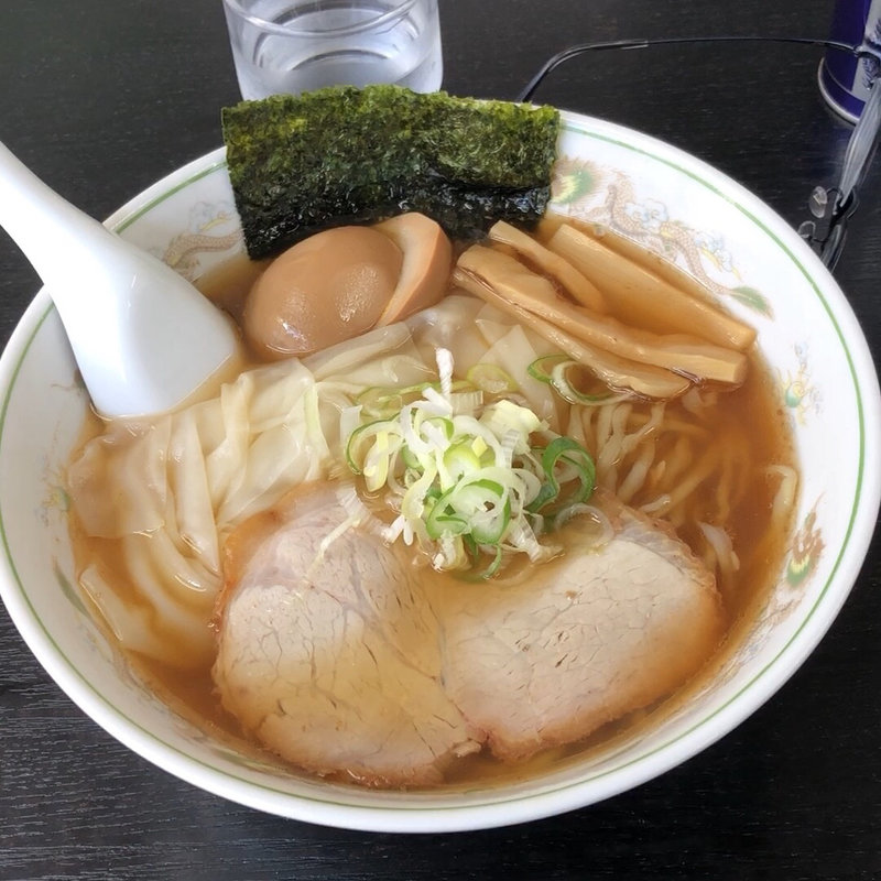 ワンタンメン＋味玉(支那そば はせべ)