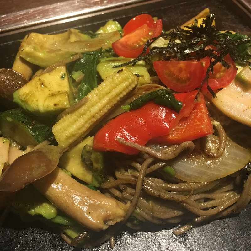 アボカド黒焼そば(京ちゃばな 梅田OS店 )