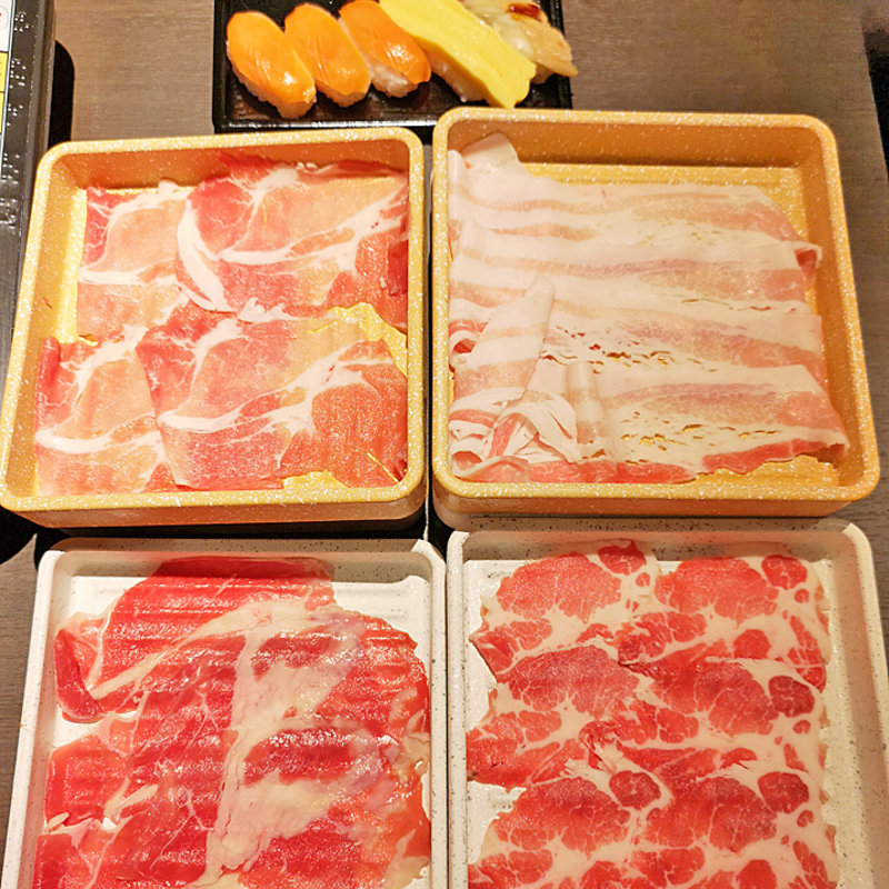 イベリコ豚&国産牛 食べ放題コース(しゃぶ葉 池袋サンシャイン６０通店)