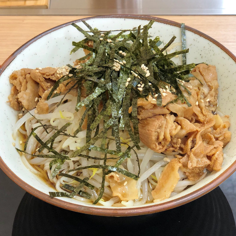 冷やし肉そば(立ちそば処 杜)