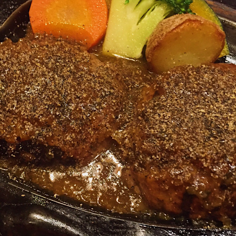 げんこつハンバーグ(炭焼きレストランさわやか 新静岡セノバ店 )