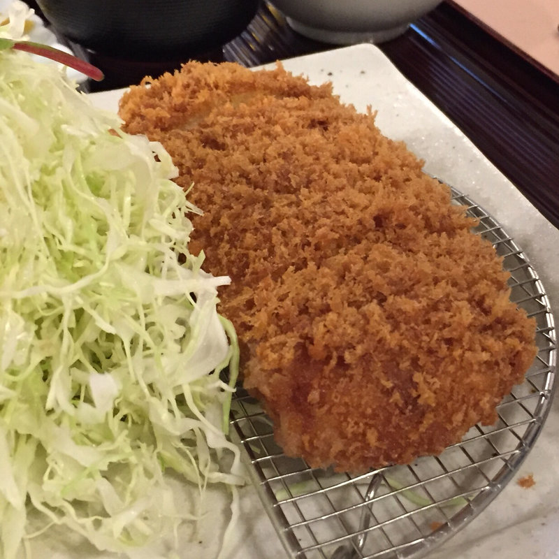 甘い誘惑モモカツ膳(とんかつまい泉 青山本店)