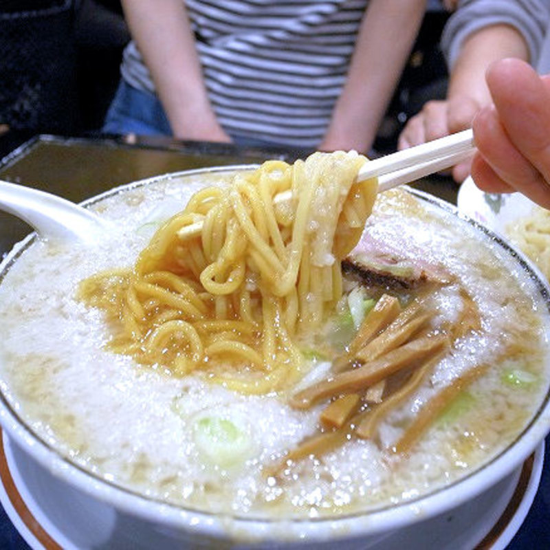 ラーメンしょうゆ（脂多め）(じょっぱりラーメン )