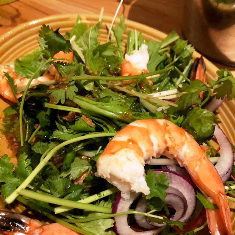 パクチーサラダ(シュリンプサンセット)