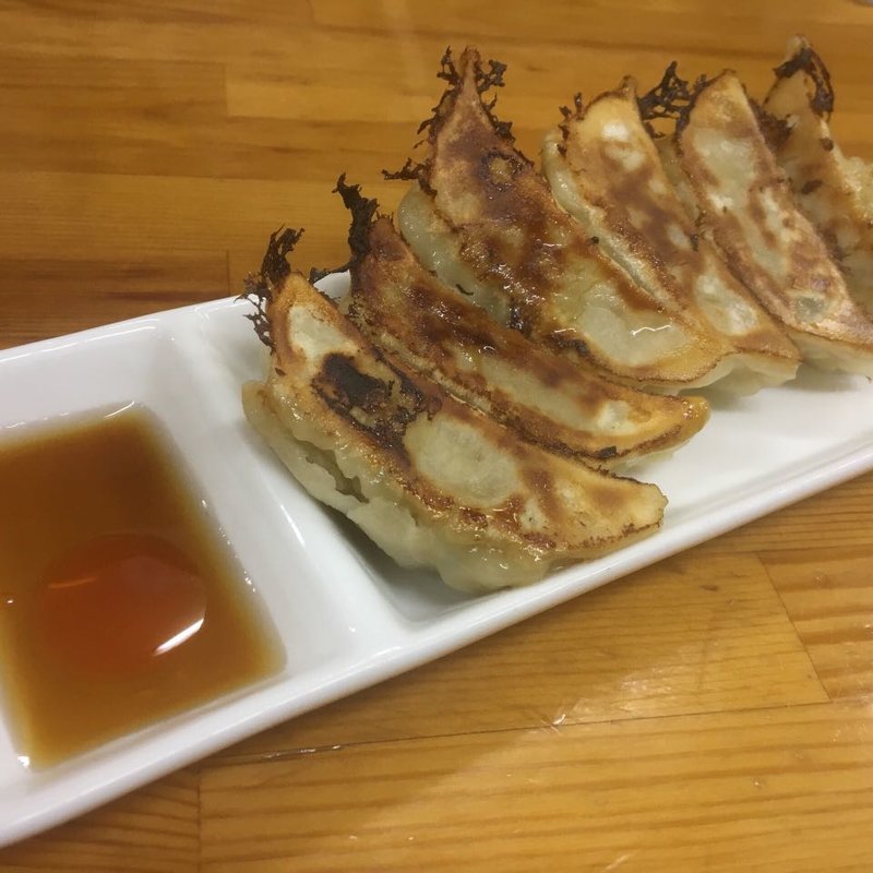 餃子(麺屋ガテン なんば心斎橋本店)